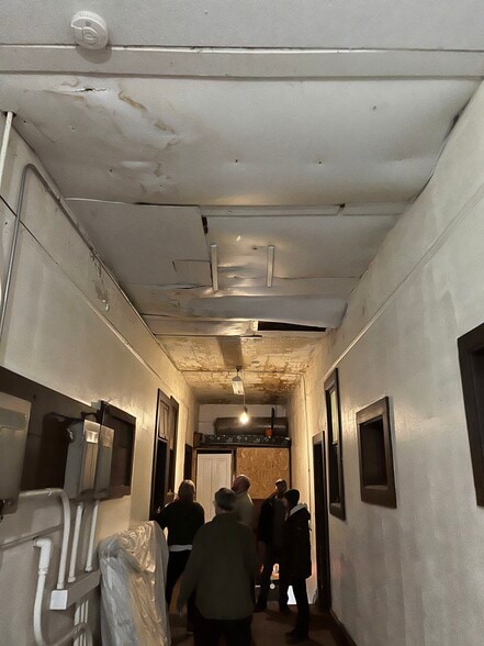 More Photos Of 2 Tayco St, Menasha Multifamily For Sale