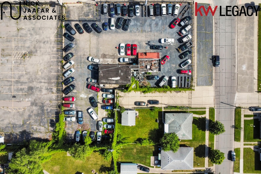 More Photos Of 21101 W 8 Mile Rd, Detroit Auto Dealership For Sale