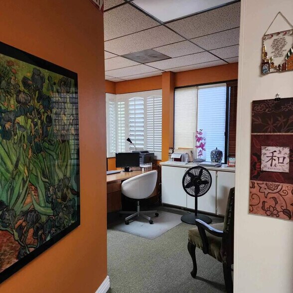 More Photos Of 23171-23173 La Cadena Dr, Laguna Hills Medical For Lease