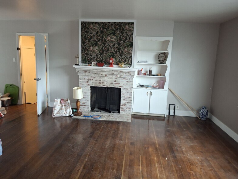 More Photos Of 1694 Oakhurst Ave, Reno Multifamily For Lease