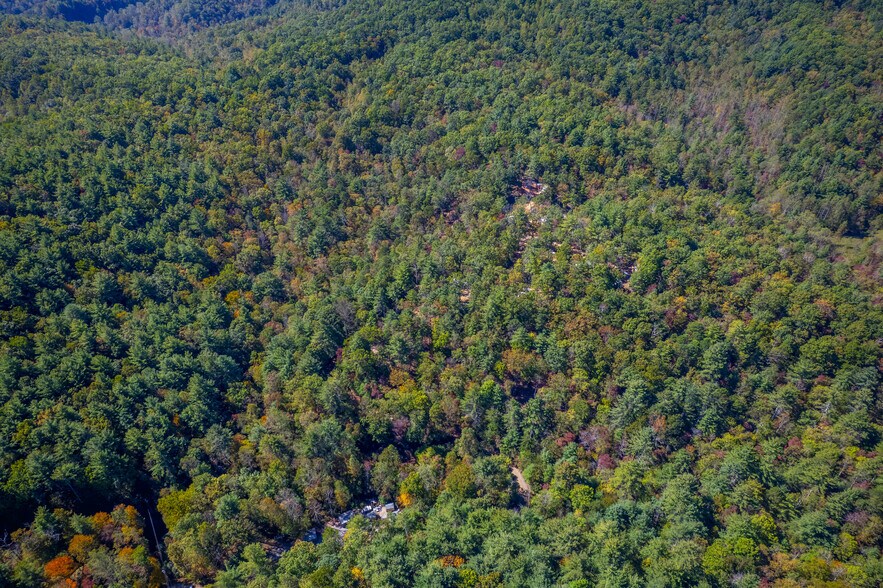 More Photos Of 1105 Fall Creek Rd, Purlear Specialty For Sale