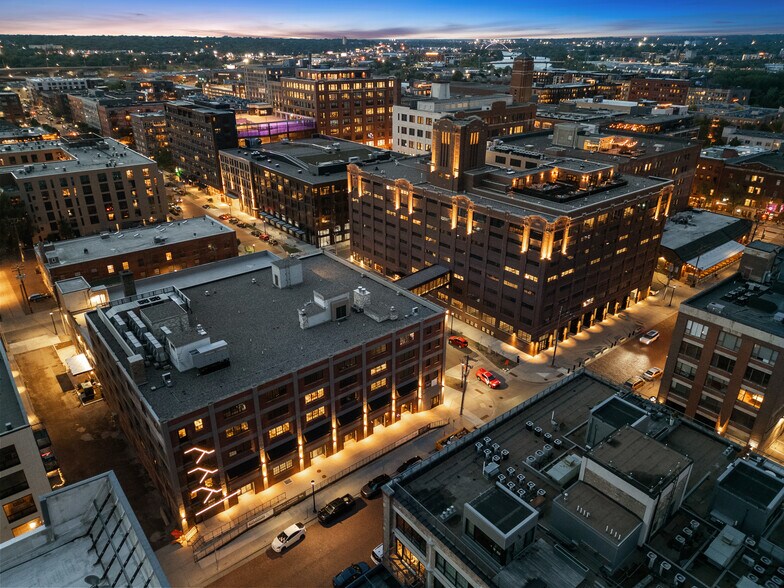 More Photos Of 300 N 6th Ave, Minneapolis Warehouse For Lease