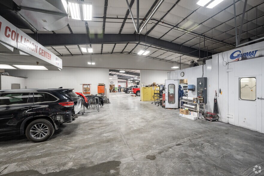 More Photos Of 10755-10759 Maltese Pt, Peyton Warehouse For Sale
