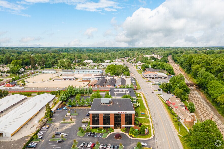 More Photos Of 80 W Lancaster Ave, Devon Office For Sale