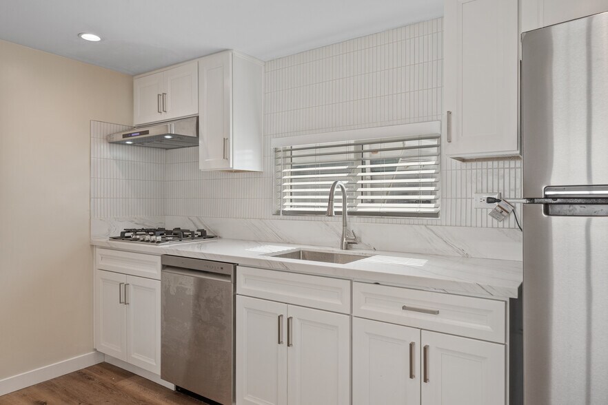 More Photos Of 1195 Georgia St, Imperial Beach Apartments For Sale