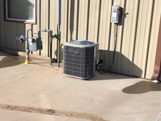 More Photos Of 4456 N I-70 Frontage Rd, De Beque Warehouse For Sale