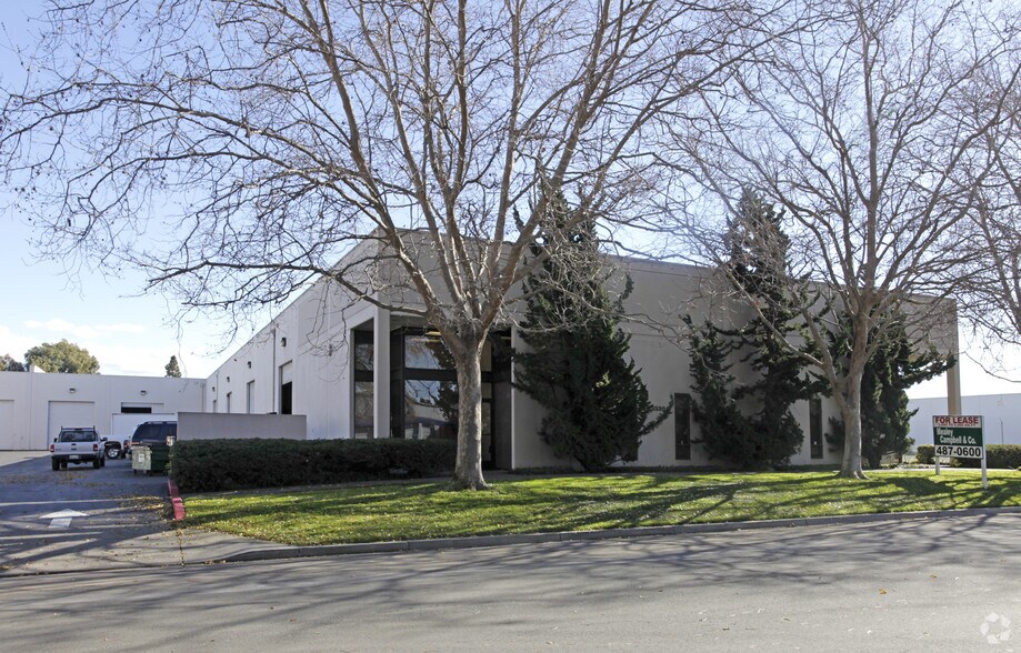 Primary Photo Of 23520 Foley St, Hayward Warehouse For Lease