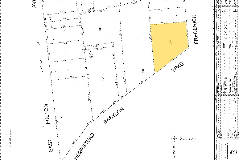 157 Babylon Tpke, Roosevelt, NY 11575 Industrial