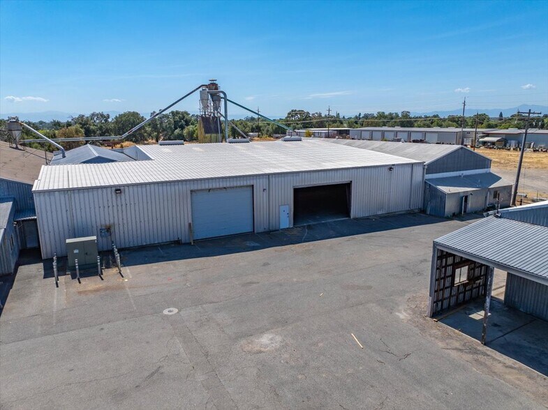 More Photos Of 3308 Cyclone Ct, Cottonwood Warehouse For Lease