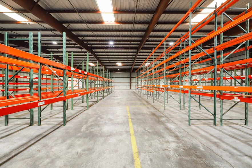 More Photos Of 14415 Import Rd, Laredo Warehouse For Sale