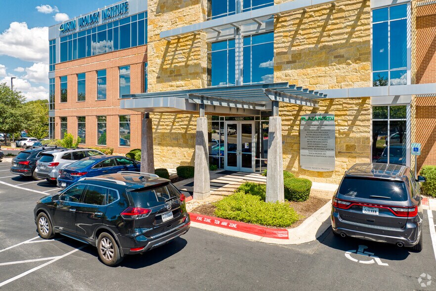 More Photos Of 12319 N Mopac Expy, Austin Medical For Sale