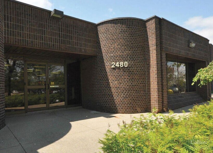 Primary Photo Of 2480 Tedlo St, Mississauga Warehouse For Lease