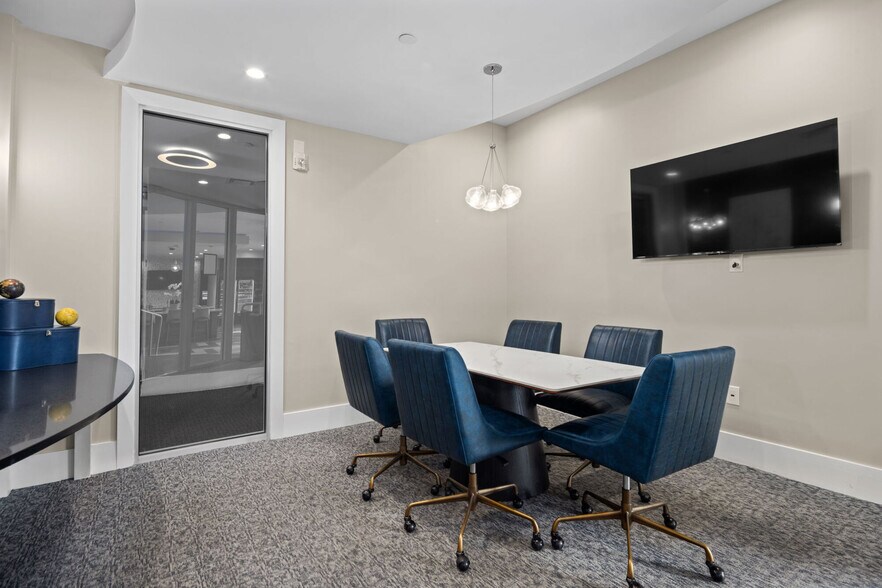 More Photos Of 810 9th St, Durham Apartments For Lease