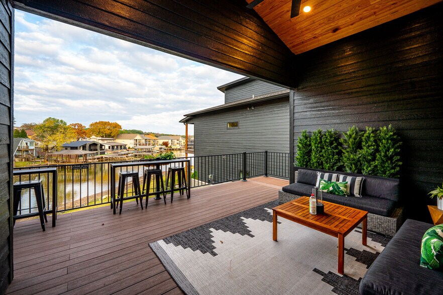 More Photos Of 215 Wayward Winds Rd, Hot Springs National Park Apartments For Sale