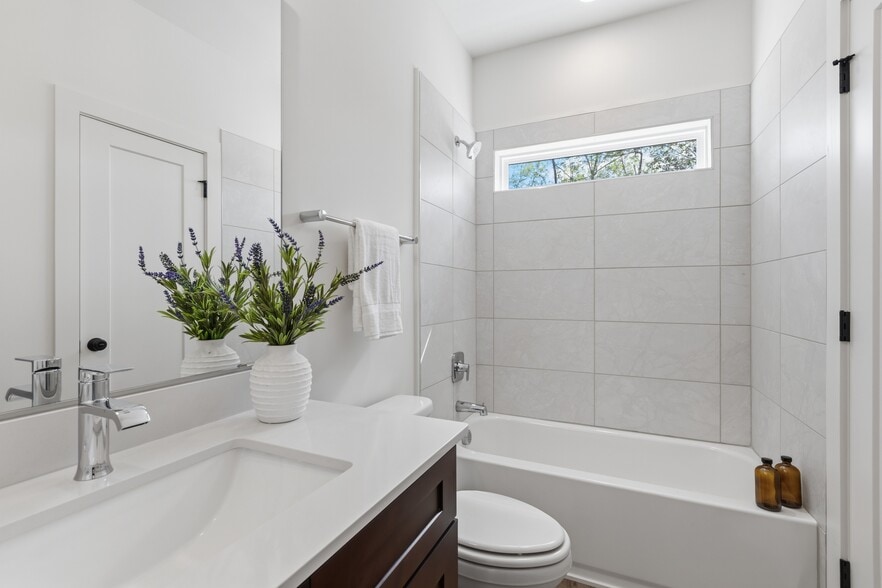 More Photos Of 3824 Mitchell Mill Rd, Raleigh Apartments For Sale