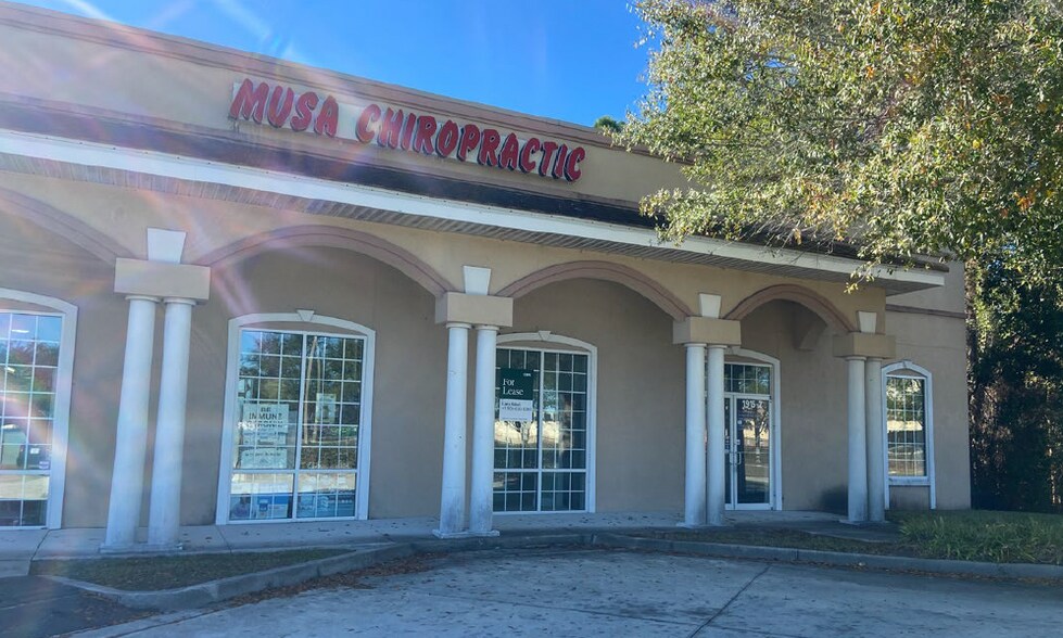 More Photos Of 1915 Eastwest Pky, Fleming Island Office For Sale