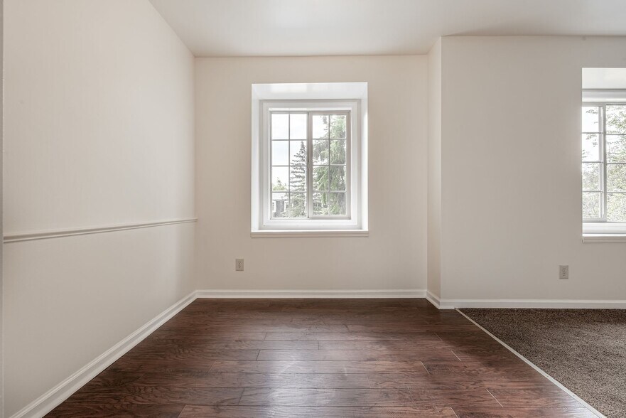 More Photos Of 261 Beattie Ave, Lockport Apartments For Sale