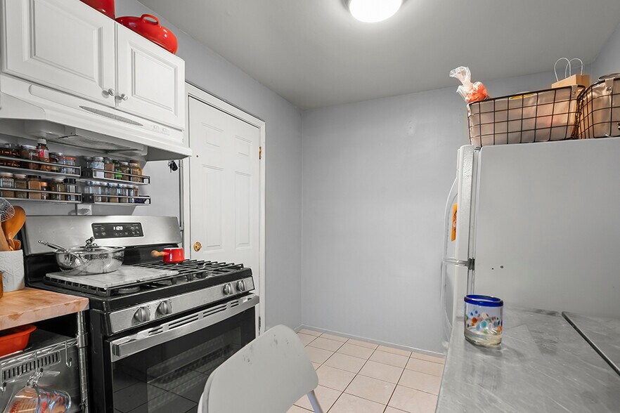 More Photos Of 2115 University Ave, Mountain View Multifamily For Sale