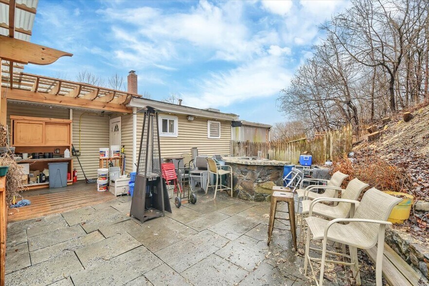 More Photos Of 110 Route 311, Carmel Restaurant For Sale