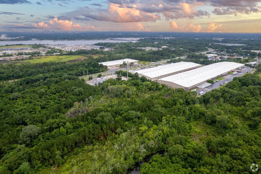 More Photos Of 9250 Drummond Creek Dr, Jacksonville Unknown For Lease