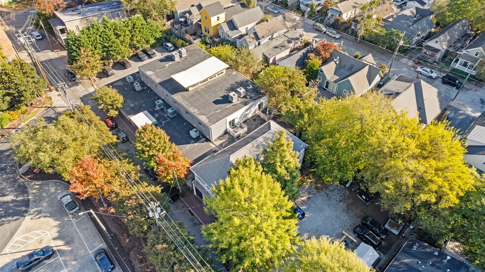 More Photos Of 174 Carroll St SE, Atlanta Loft Creative Space For Lease