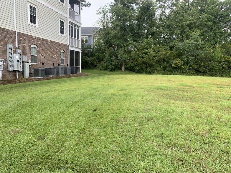 More Photos Of 225 Valencia Ct, Wilmington Land For Sale