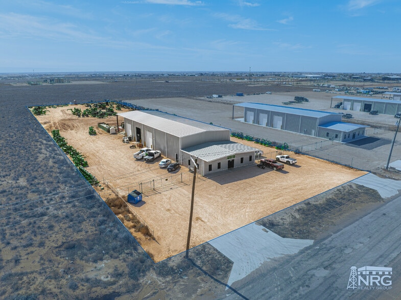 More Photos Of 2416 E County Rd 130 rd, Midland Warehouse For Sale