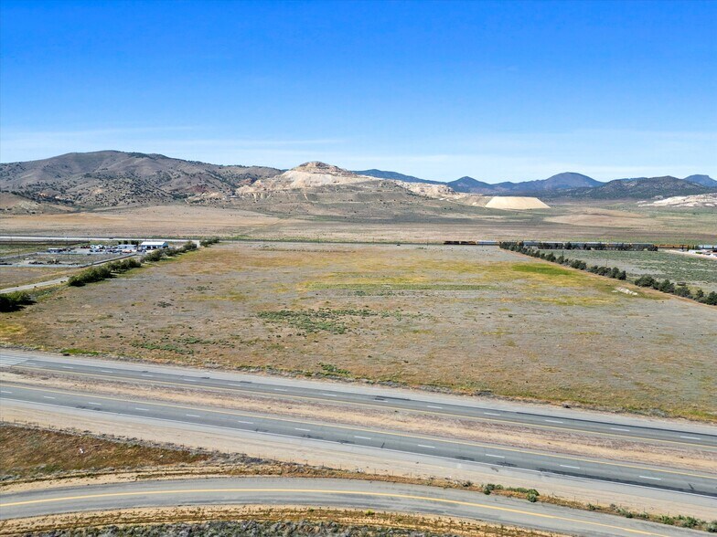 More Photos Of 0 Stiekman St, Tehachapi Land For Sale