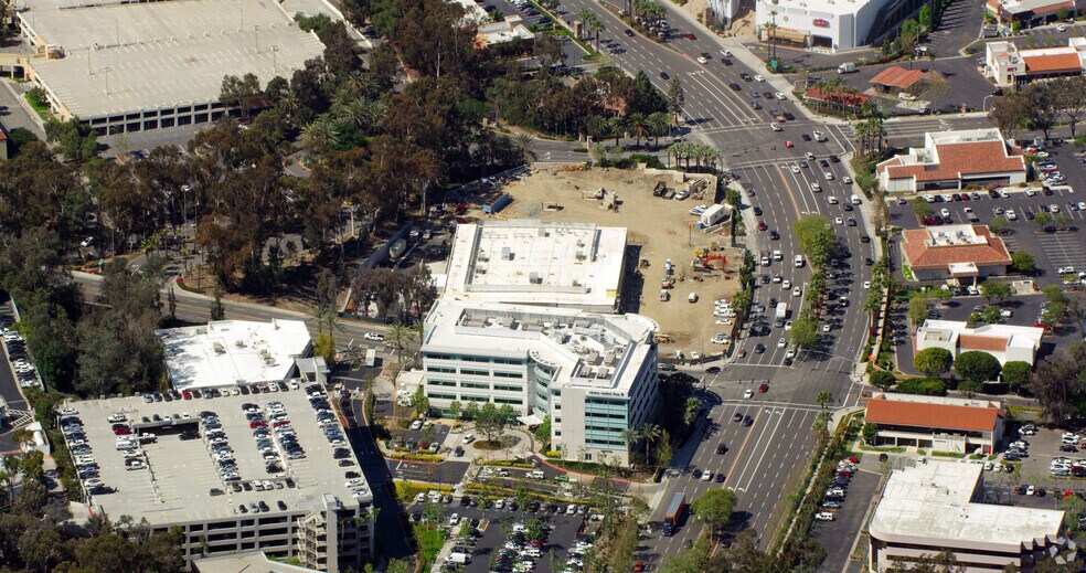 More Photos Of 26940 Crown Valley Pky, Mission Viejo General Retail For Lease