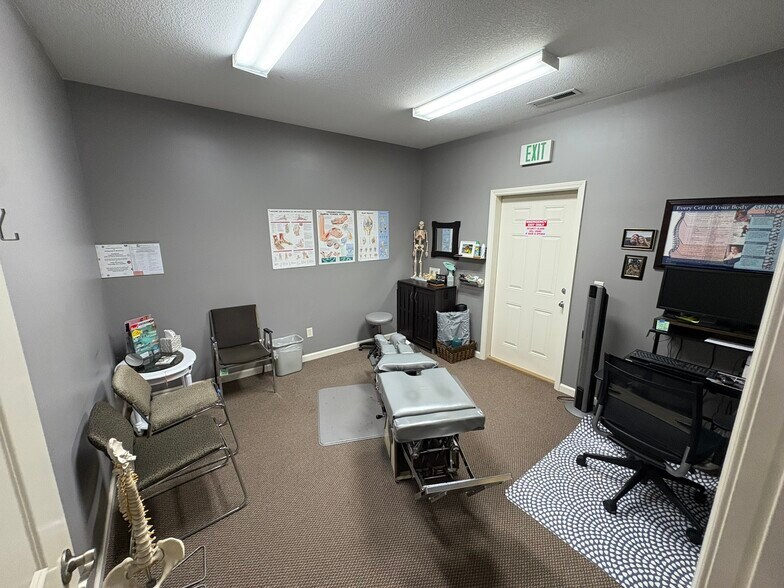 More Photos Of 10534-10536 Coldwater Rd, Fort Wayne Office For Lease