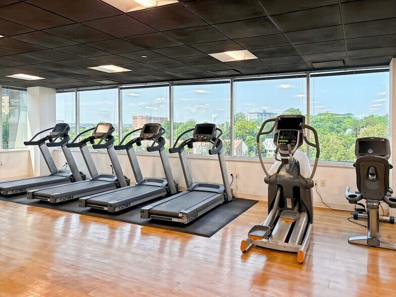 More Photos Of 750 E Main St, Stamford Coworking Space