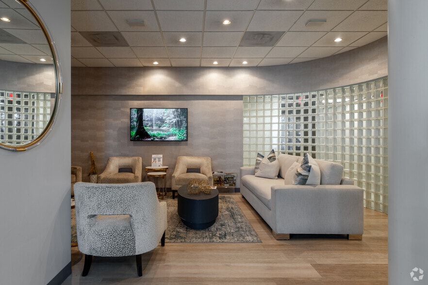 More Photos Of 3301-3305 Northland Dr, Austin Unknown For Lease