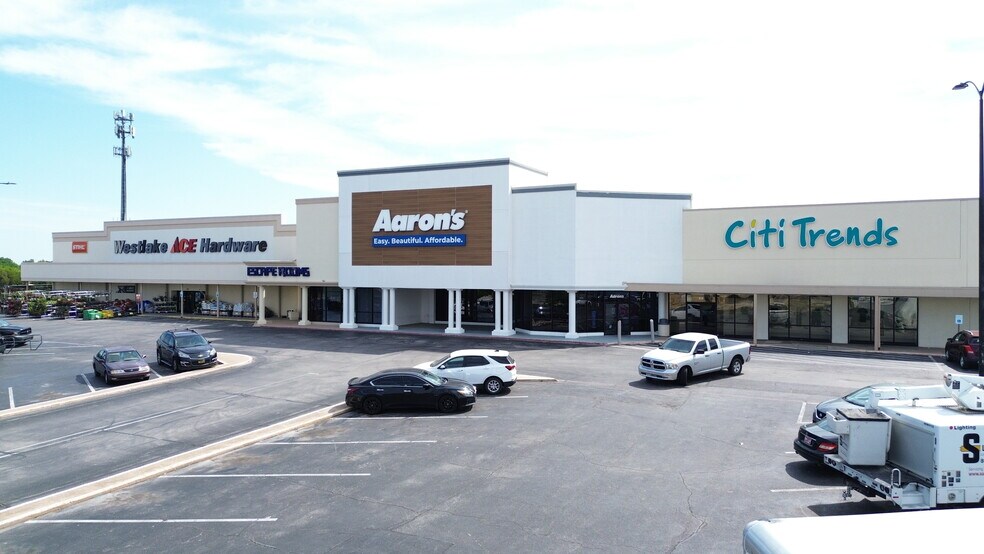 Primary Photo Of 100-200 N Air Depot Blvd, Oklahoma City Unknown For Lease