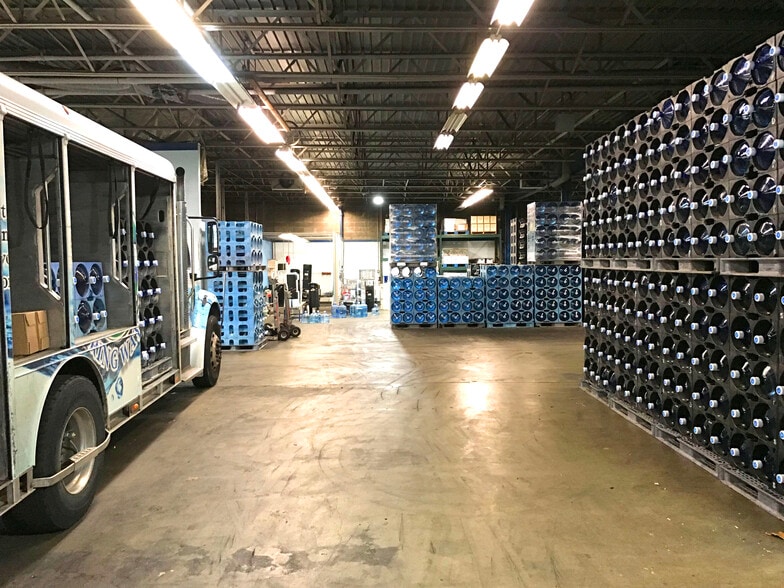 More Photos Of 327 S Walnut Ln, Beaver Industrial For Sale