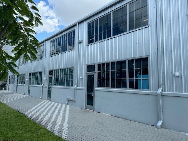 More Photos Of 3387 Pan American Dr, Miami Marina For Lease