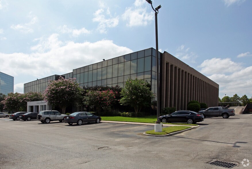 More Photos Of 11111 Richmond Ave, Houston Office For Lease