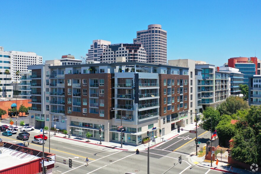 Primary Photo Of 201-275 W Lexington Dr, Glendale Apartments For Lease