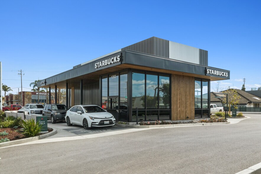 Primary Photo Of 1202 W Betteravia Rd, Santa Maria Freestanding For Sale