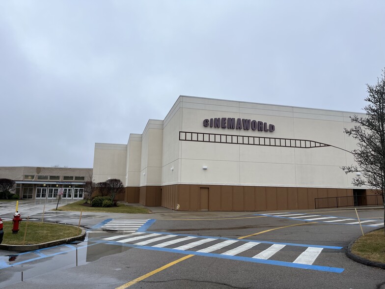 Primary Photo Of 622 George Washington Hwy, Lincoln Movie Theatre For Sale