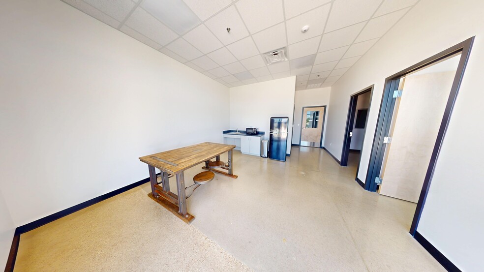 More Photos Of 2006 Rivery Blvd, Georgetown Unknown For Lease