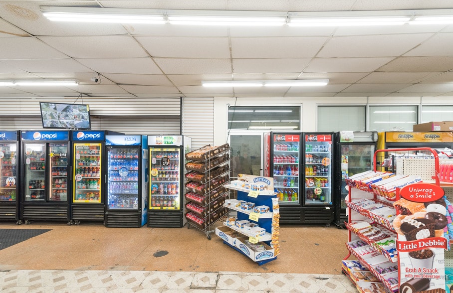 More Photos Of 5132 Park Heights Ave, Baltimore Storefront Retail Office For Lease