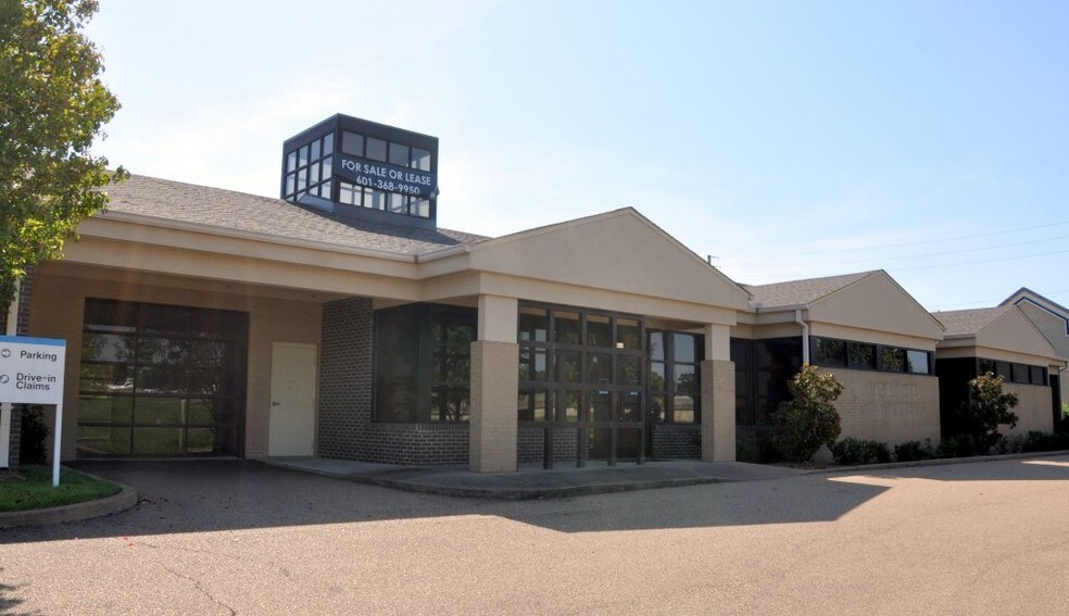 Primary Photo Of 6040 I-55 N, Jackson Medical For Sale