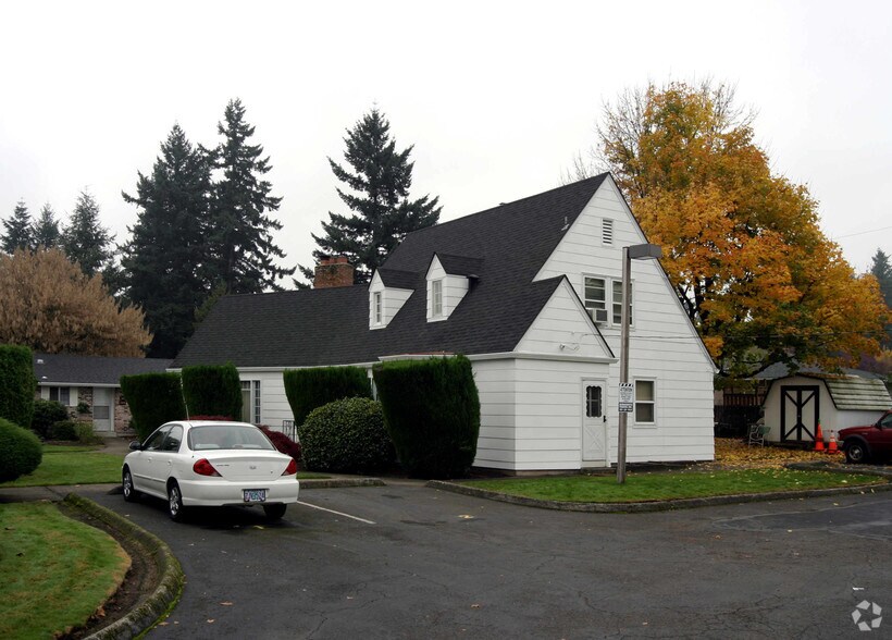 More Photos Of 1397-1407 SE 130th Ave, Portland Apartments For Sale