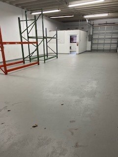 More Photos Of 267-269 NE 32nd Ct, Oakland Park Warehouse For Lease