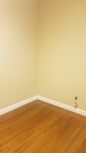 More Photos Of 5 Clusters Ct, Columbia Office For Lease