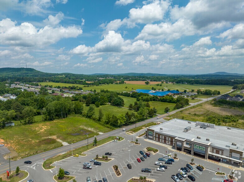 More Photos Of 283 Pine Grove Rd, Madison Land For Lease