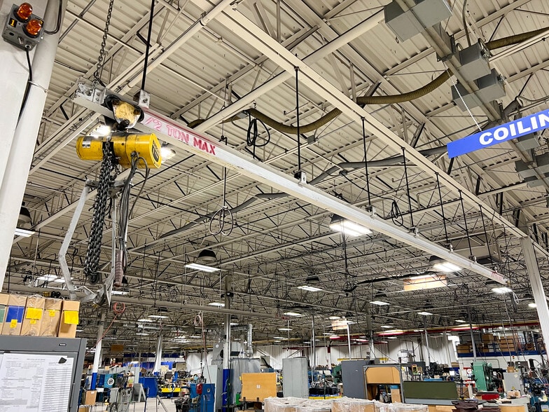 More Photos Of 3801 S Central Ave, Rockford Manufacturing For Lease