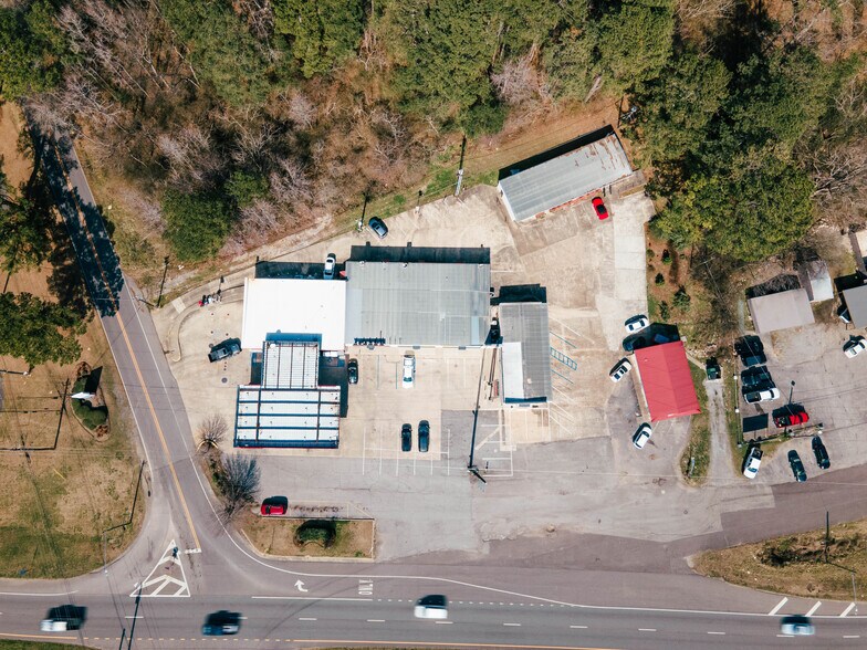 More Photos Of 3600 Highway 78 E, Jasper Convenience Store For Lease