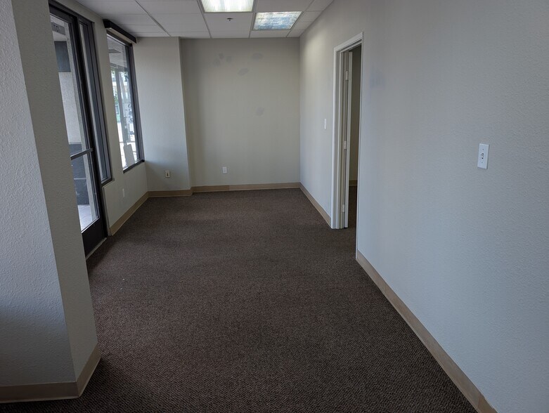 More Photos Of 2828 University Ave, San Diego Multifamily For Sale