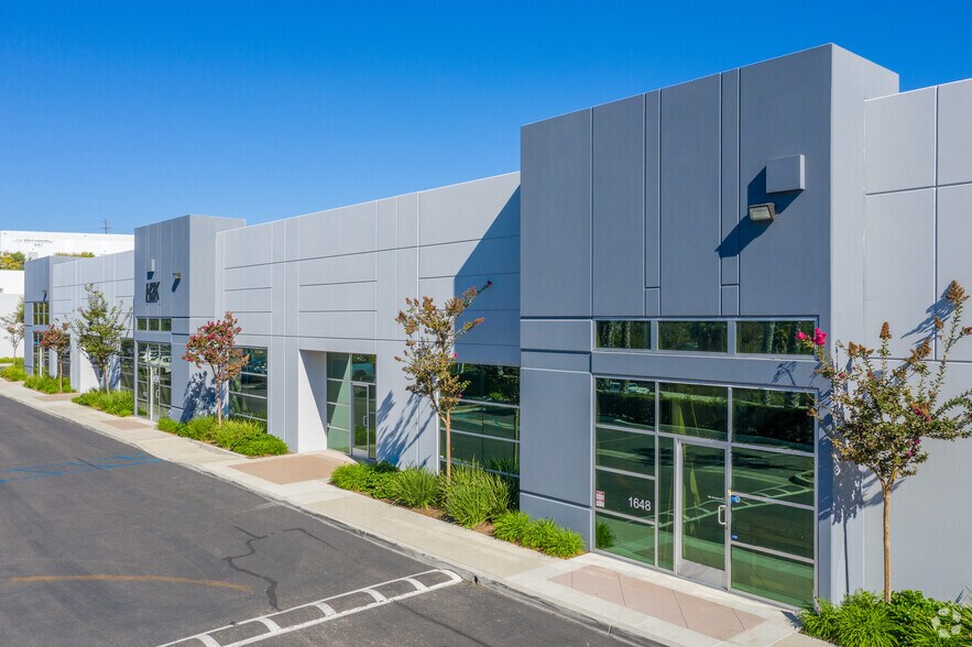 More Photos Of 1644-1658 Ord Way, Oceanside Warehouse For Sale